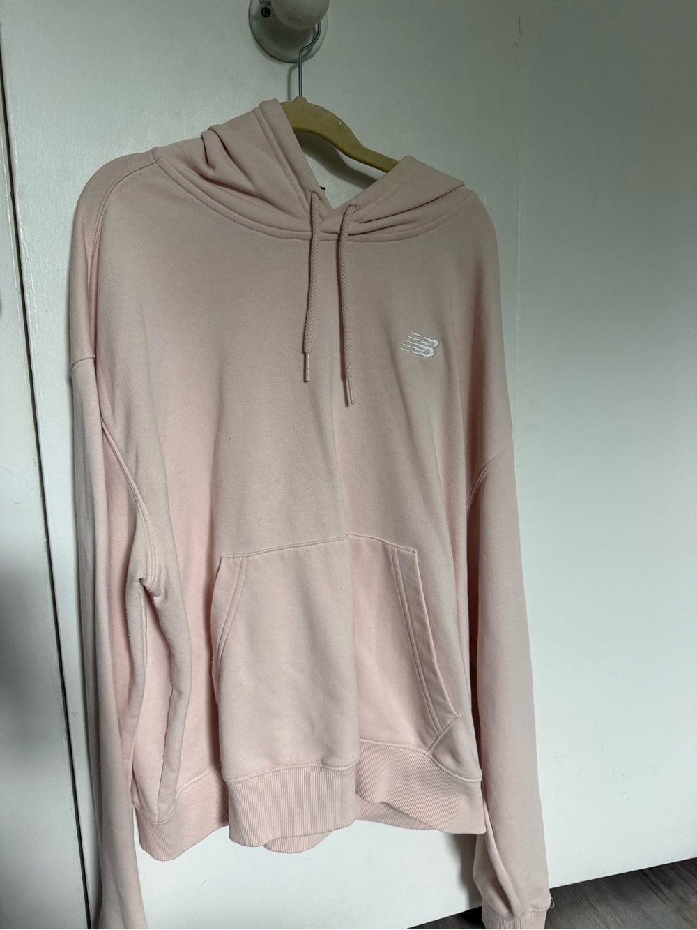 EUC New Balance hoodie women’s size small